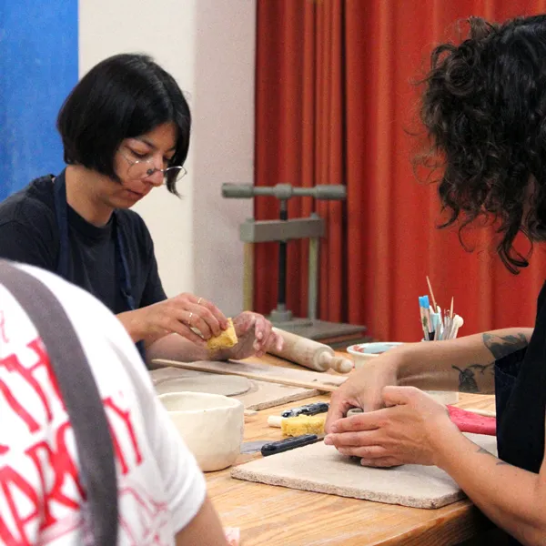 ceramics workshops - ginasio de oficícios